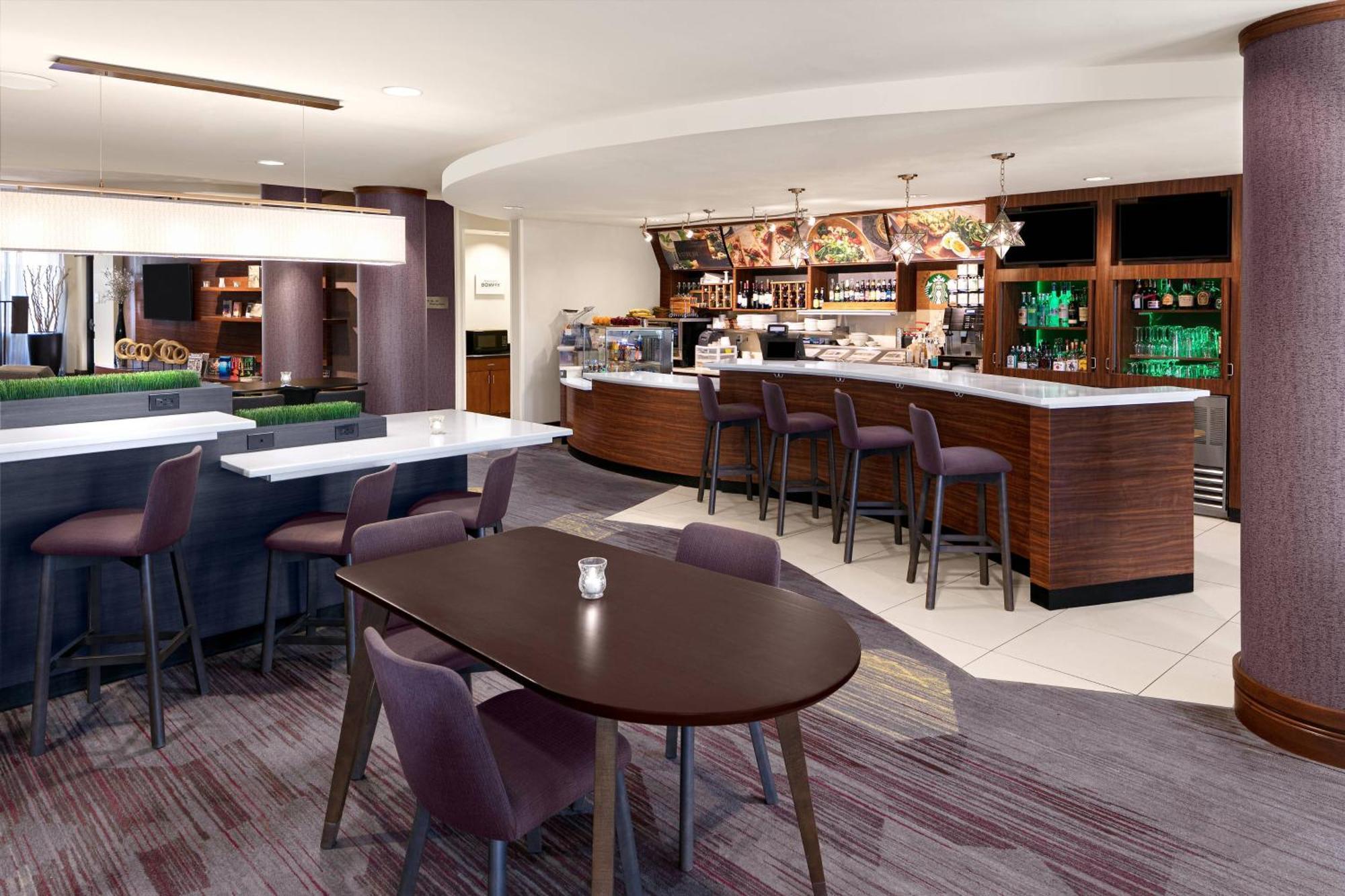 คอร์ตยาร์ด เบธเลเฮม ลีไฮ แวลเลย์/I-78 Hotel ภายนอก รูปภาพ