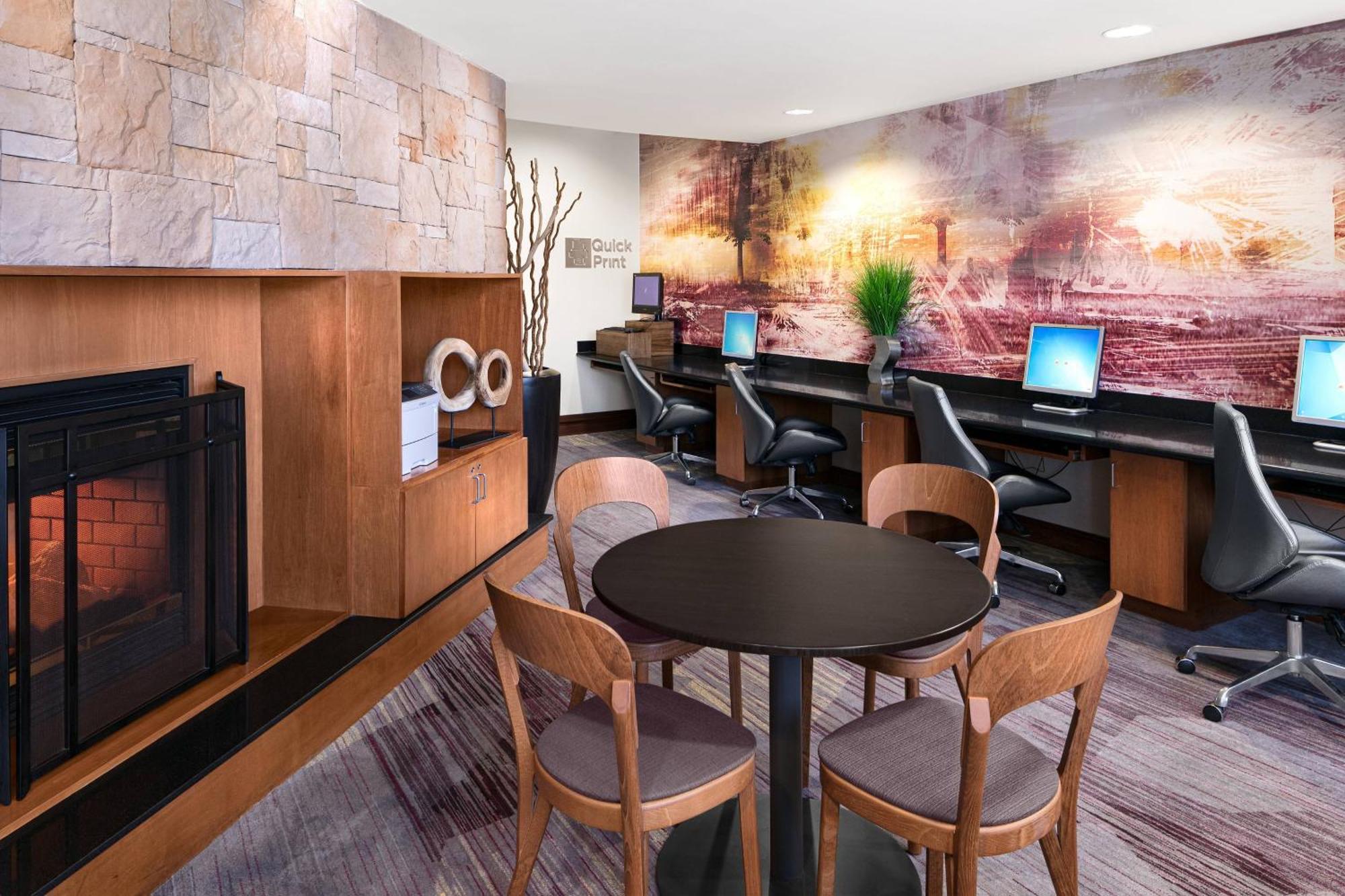 คอร์ตยาร์ด เบธเลเฮม ลีไฮ แวลเลย์/I-78 Hotel ภายนอก รูปภาพ
