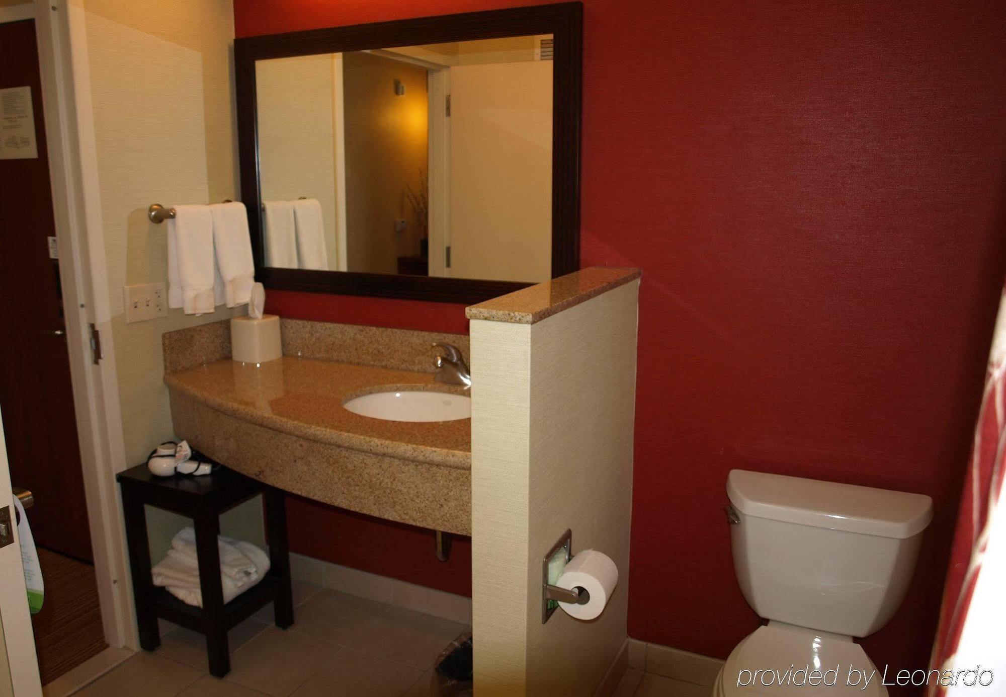 คอร์ตยาร์ด เบธเลเฮม ลีไฮ แวลเลย์/I-78 Hotel ภายนอก รูปภาพ