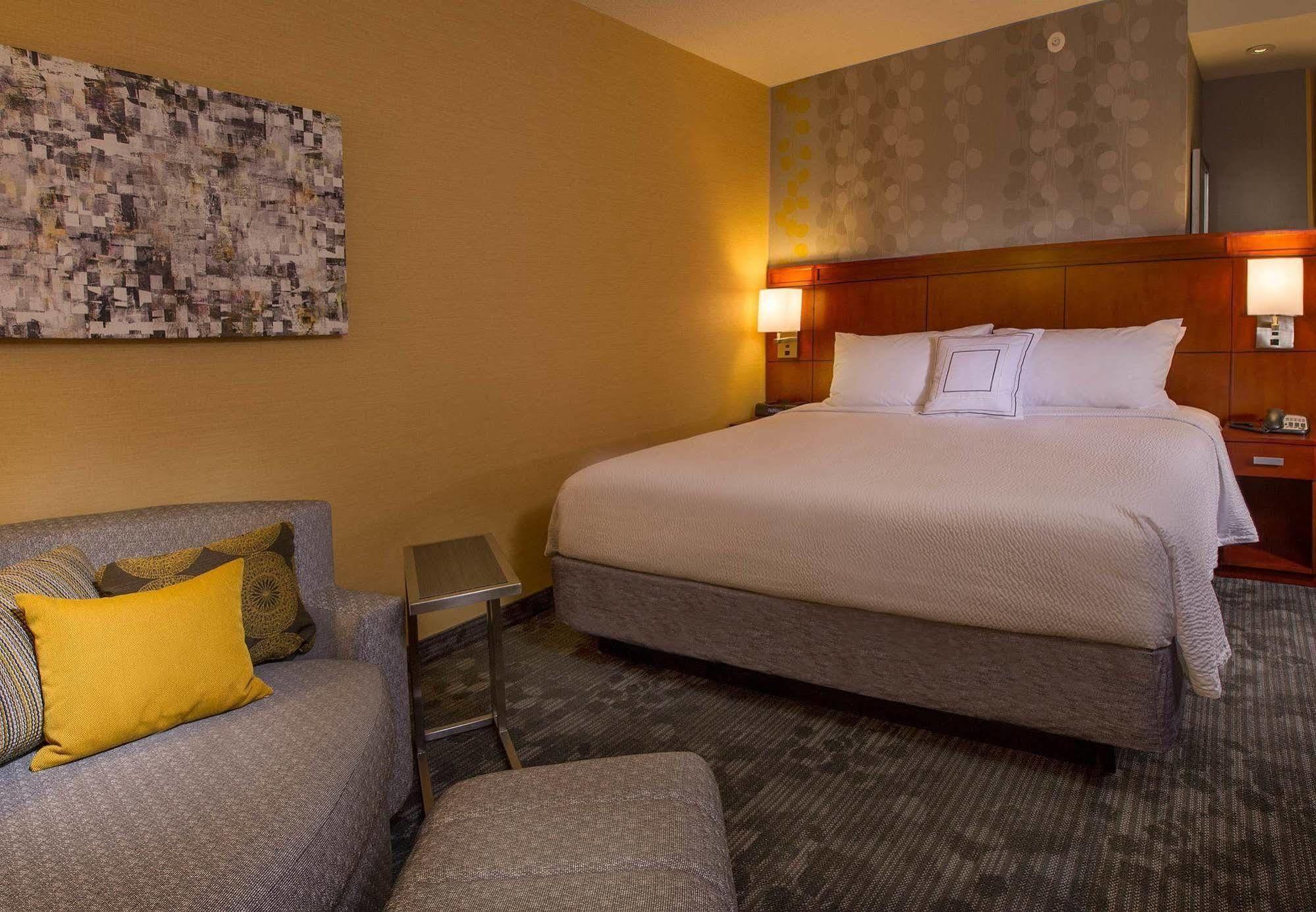 คอร์ตยาร์ด เบธเลเฮม ลีไฮ แวลเลย์/I-78 Hotel ภายนอก รูปภาพ